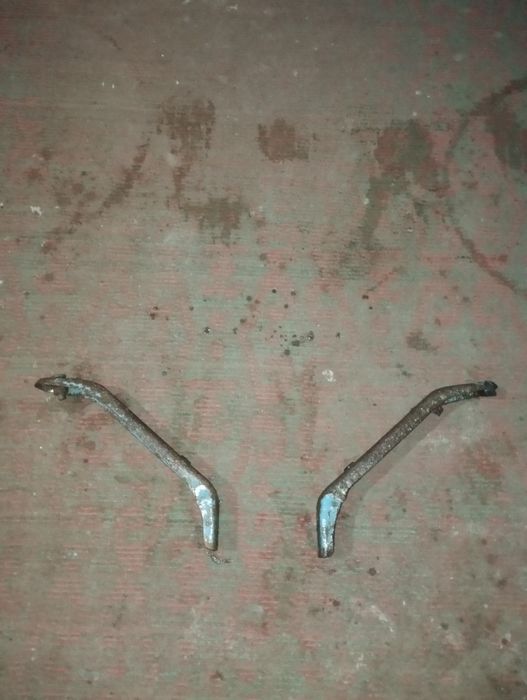 MTZ 80-82oldi darasi uchun ugolnik