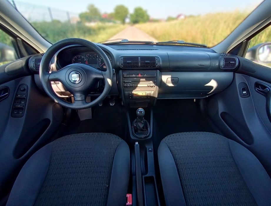 Seat Toledo 1.6 benzina 2003