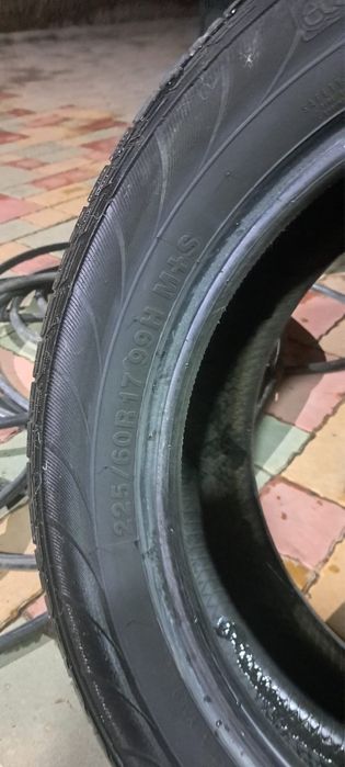 Продам летнюю резину