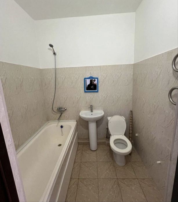 Срочна сотилади сергели янги чоштепа метро 1 чи бекат енида