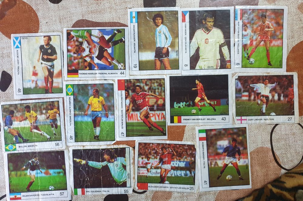 Футболни картинки от дъвки турбо