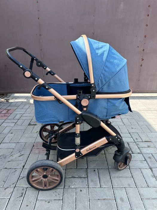 Продам коляску в хоршем состоянии