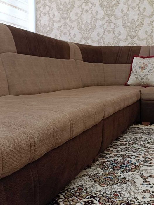 Yumshoq mebel — ajraladigan, 8 metrli divan