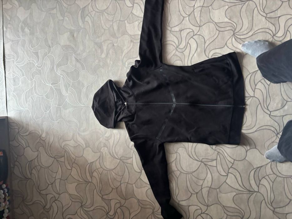 Продам Nike Tech Fleece