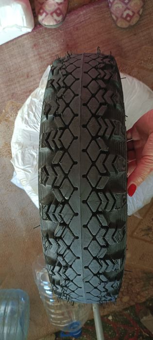 Шина для прицепа.