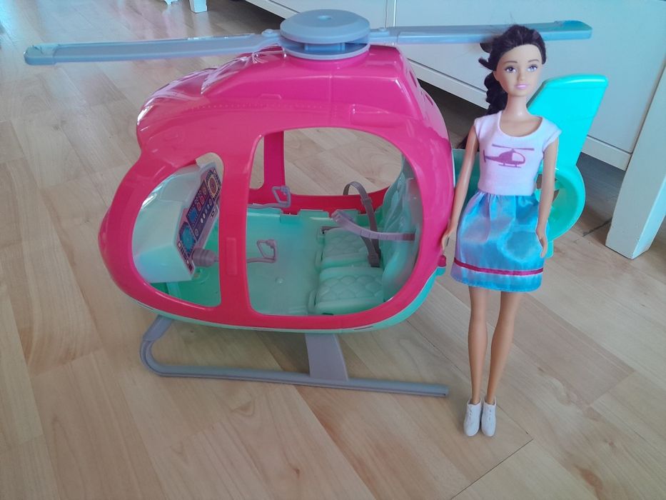 Голям хеликоптер с кукла