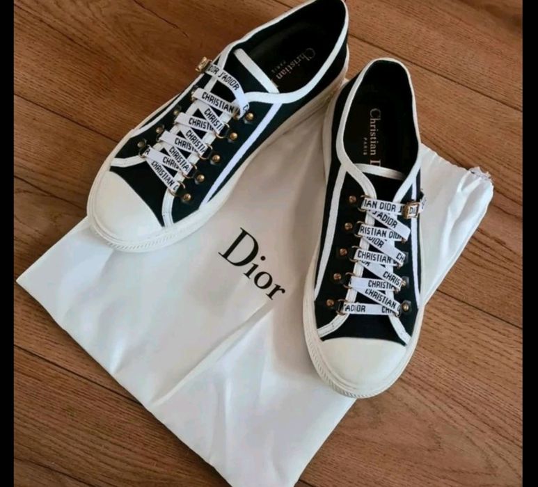 Нови кецове Dior