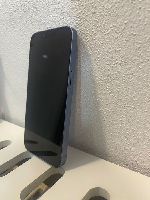 vand iphone 14 excelent