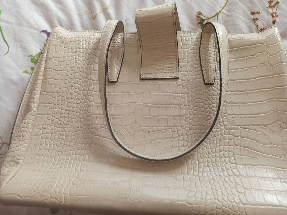 Чанта от естествена кожа