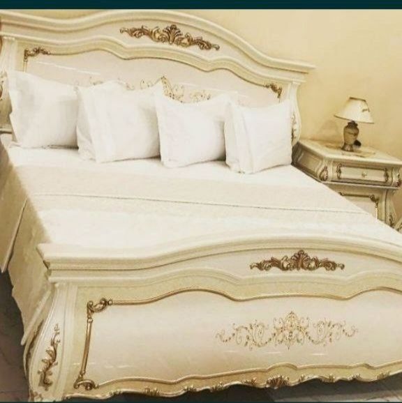 Kitayskiy mebel sotiladi