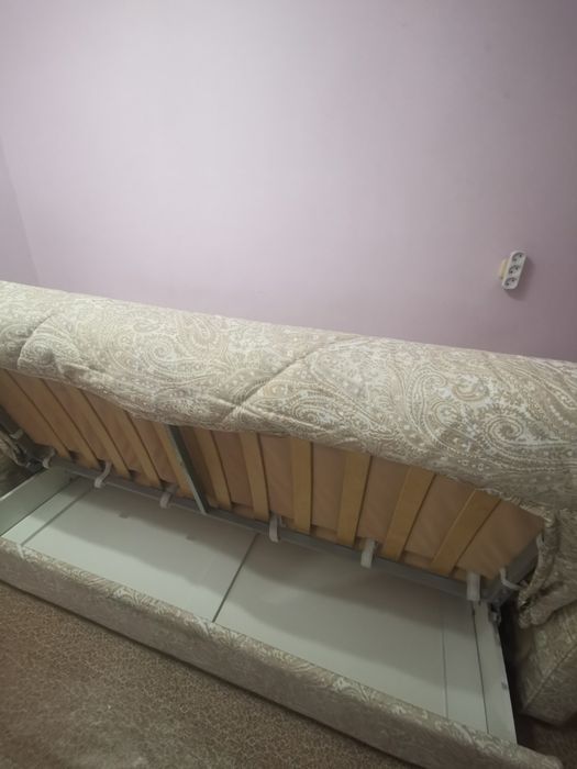 Диван-книжка б/у