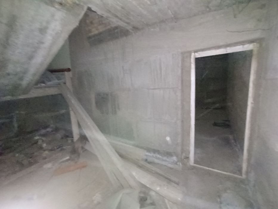 Каробка холатда уй сотилади