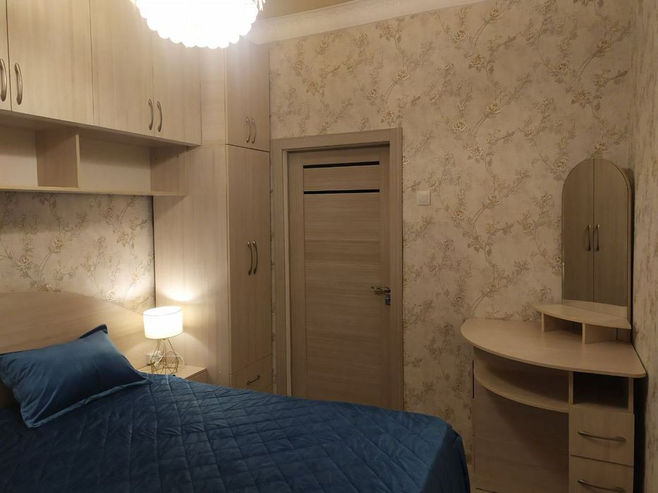 Чиланзар 1  2х комнатная аренда
Эт