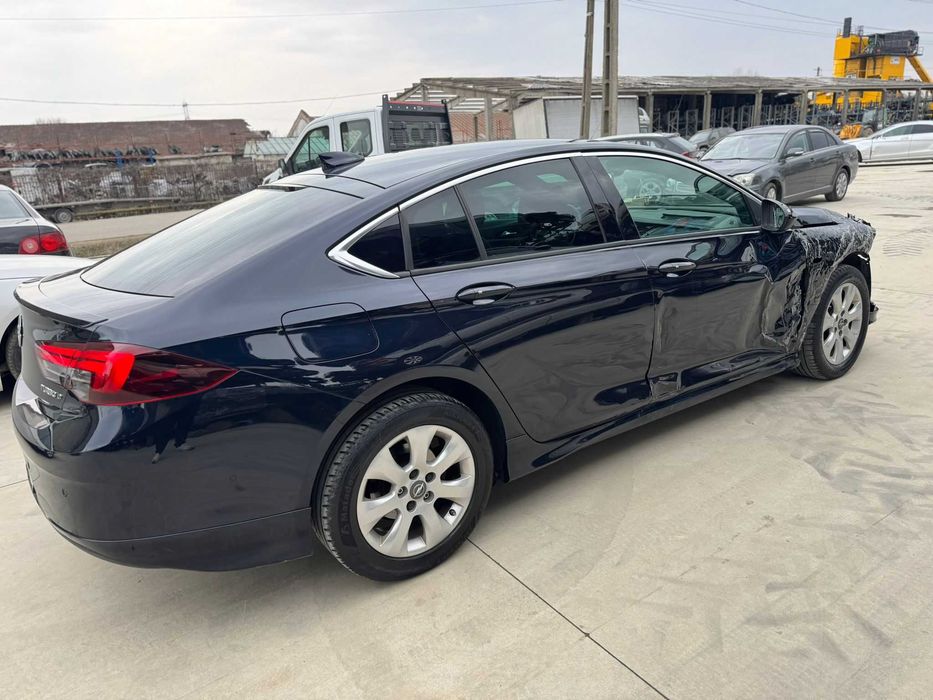 Opel Insignia B 2018 2.0 EURO 6 AUTOMAT OPC avariat lovit avariate