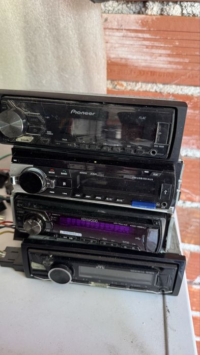 CD Плеъри за кола с Bluetooth /Sony,ALPINE,Kenwood,XOMAX,Pioneer,JVC и други