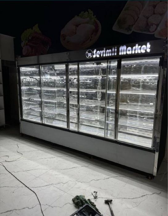 Витринный холодилники