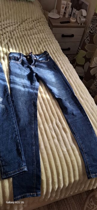 Blugi noi elastici si pantaloni imblaniti