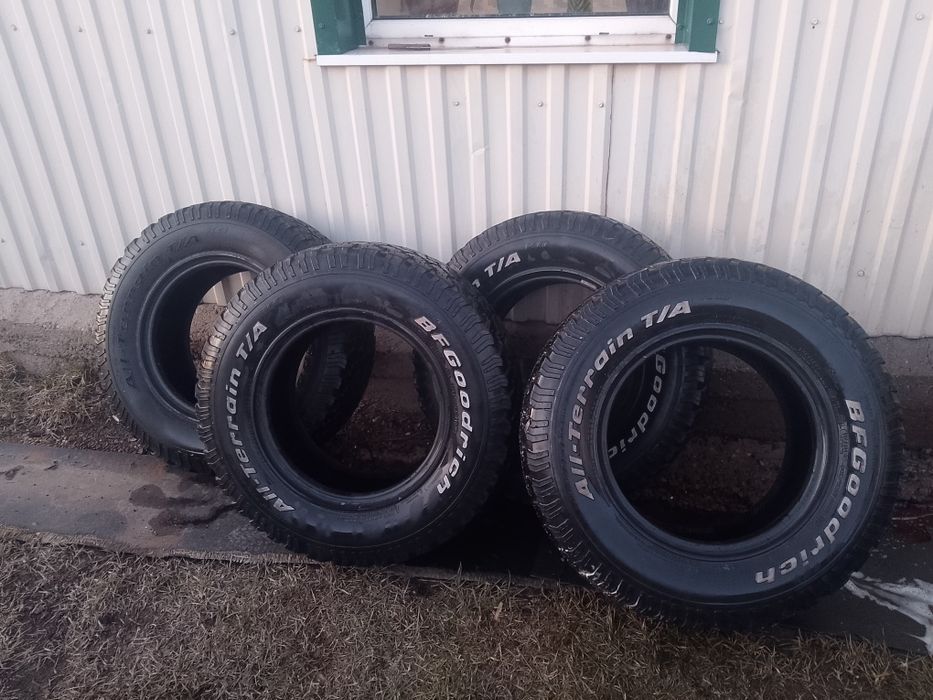 Продам резину BFGoodrich 265*70р16