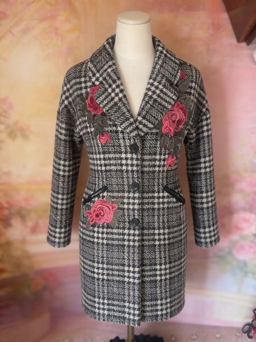 ayollar paltosi razmer standart