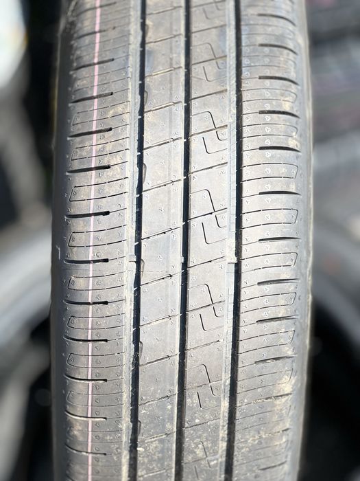 Гуми Летни 175 65 17 Goodyear  чисто нови DOT 3924 Toyota Aygo X