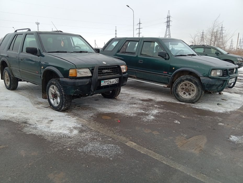 Опель франтера 1996г 2.3дизель