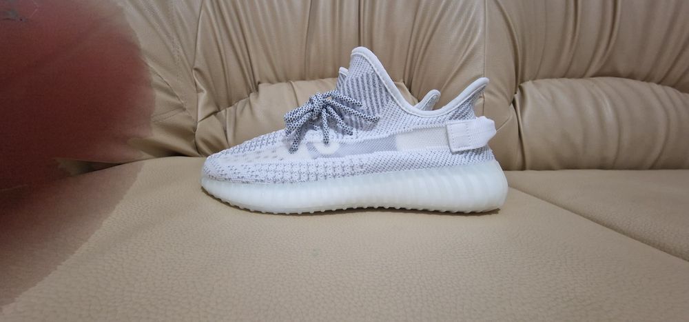 Yeezy STATIC reflective
