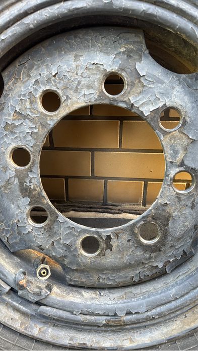 Продам колеса  зил 131