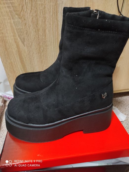 Срочно зимние ботинки
