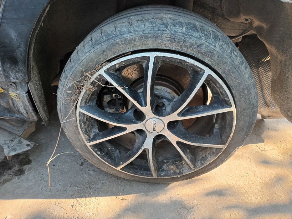 Dezmembrari BMW 3 (E90, E91, E93, E92) (2005-2013) 330 d Motorina