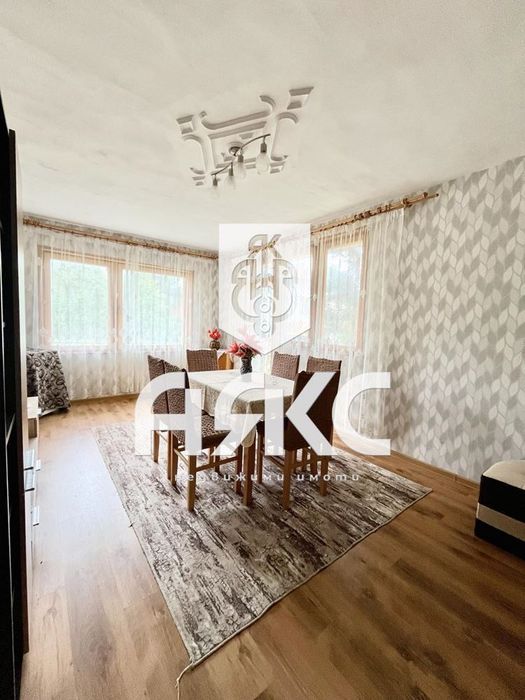 Продава се Къща в Перник, Байкушева махала - 281 кв.м за 997 €/кв.м - Снимка #2