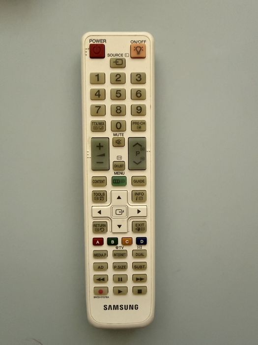 Vand telecomenzi TV Lg si Samsung