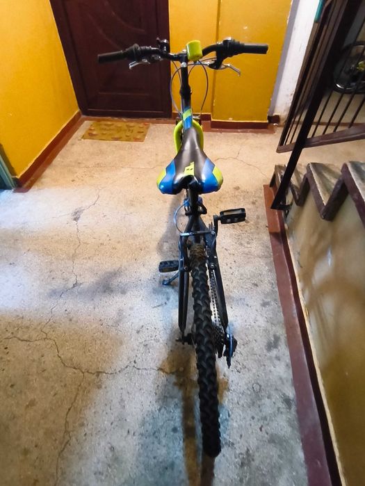 Bicicleta de vânzare
