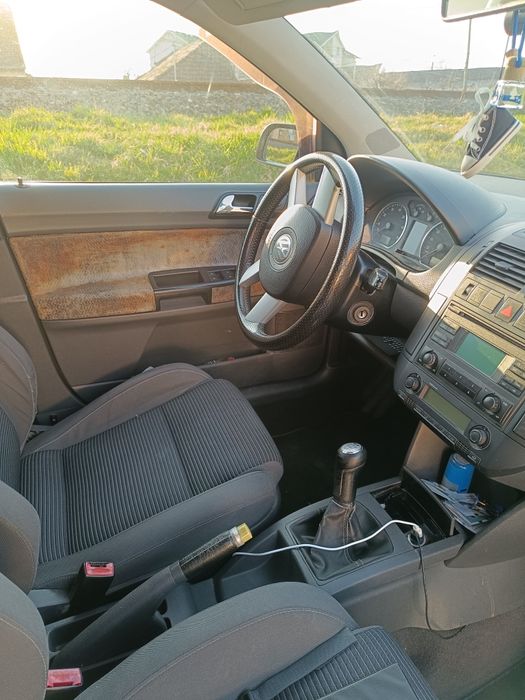 Volkswagen Polo  an : 2004 1,4 Benzina