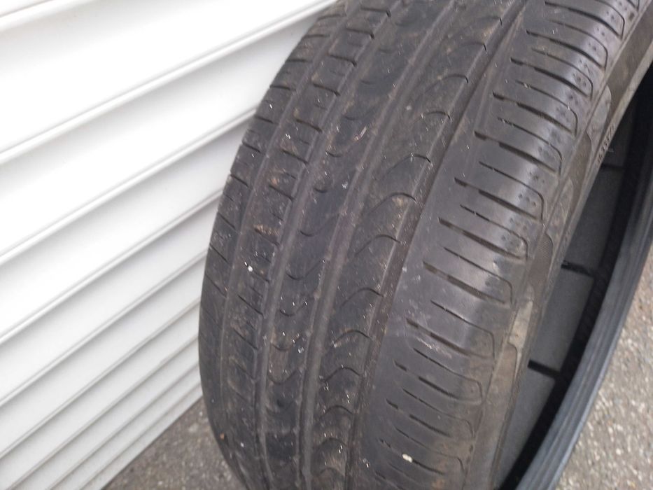 275 35 22 цола Пирели 2 броя летни гуми