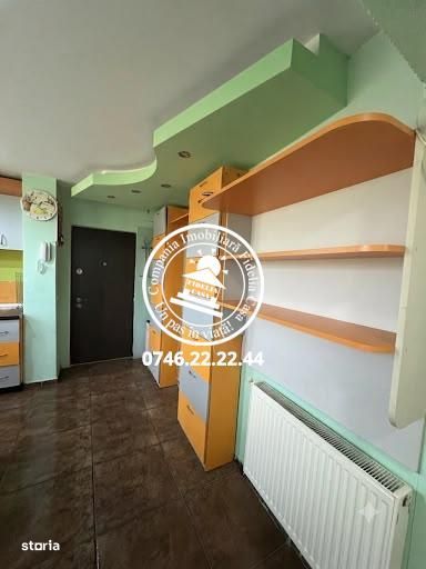 Apartament 2 camere de vanzare, decomandat, 50 mp - CUG l Planul II