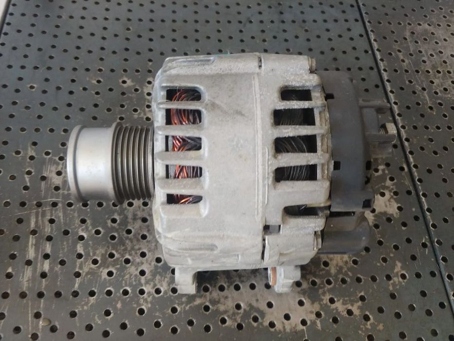 alternator 1.5tsi  vw golf 7 golf 8 skoda octavia 3 audi a3 8v  04c903021a