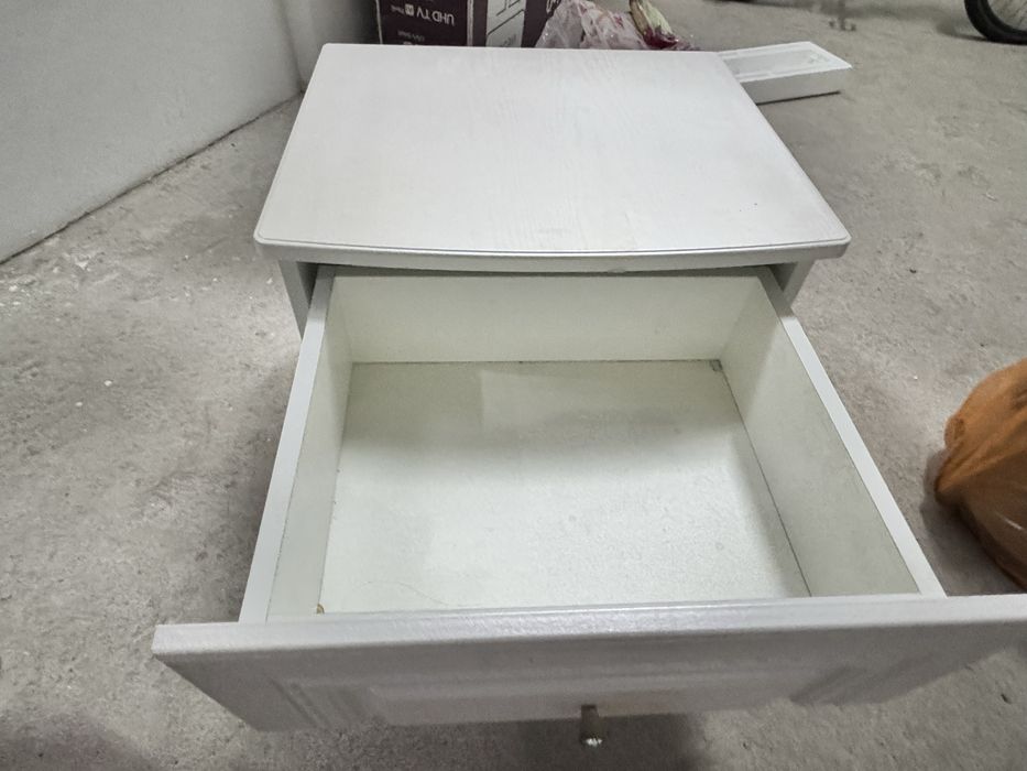 тумбочка комод