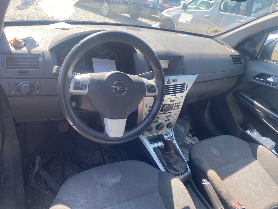 Опел астра H 1.7cdti 110кс на части