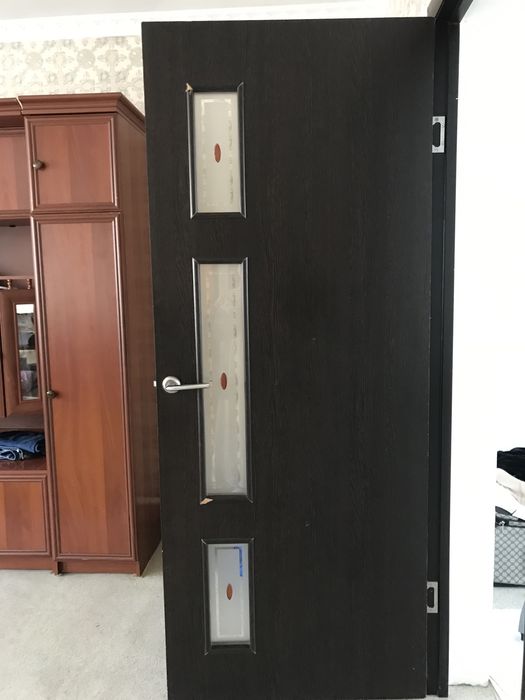 Комнатные двери б/у