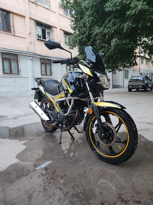 Срочно продается мотоцикл Lifan lf 150-10B irokez