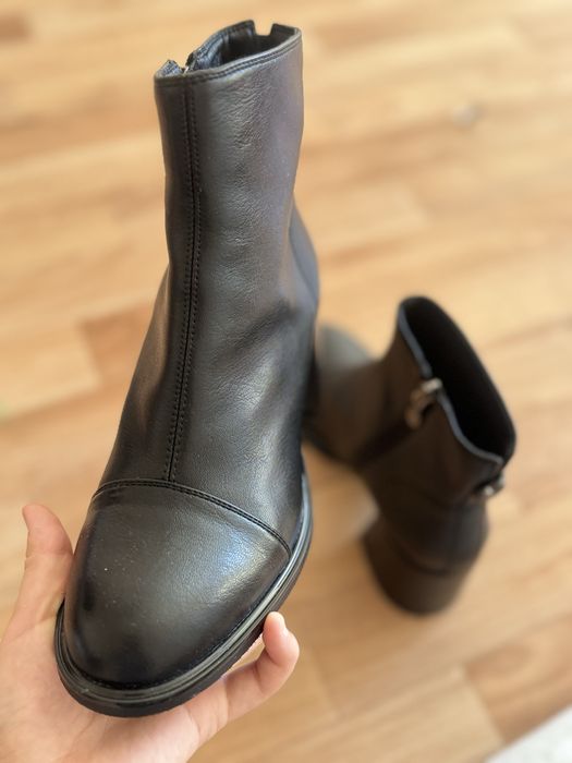 Сапоги женские сапожки