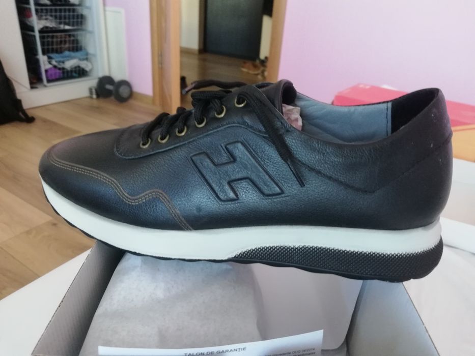 Pantofi din piele Otter 43