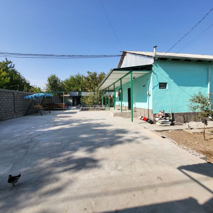 Уй сотилади Нурафшон Ш нурафшон кочаси 1/2уй