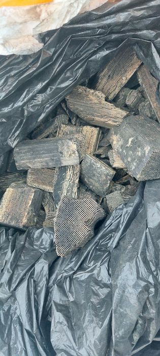 Катализаторы  берем дорого