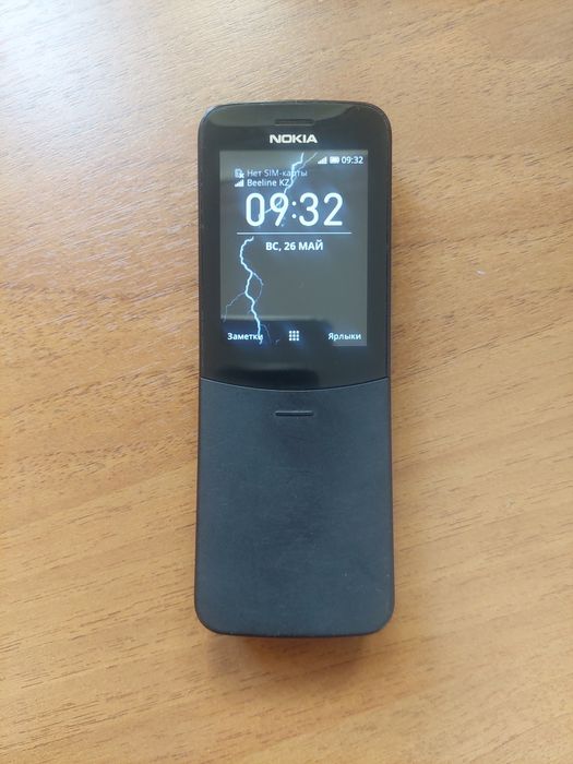 Нокия 8110i в отличном состоянии.