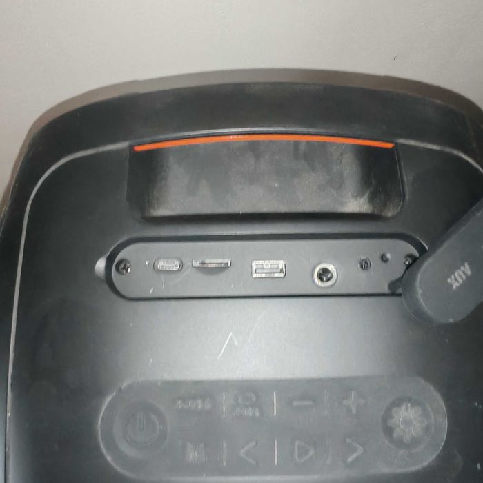 Караоке система с микрофон