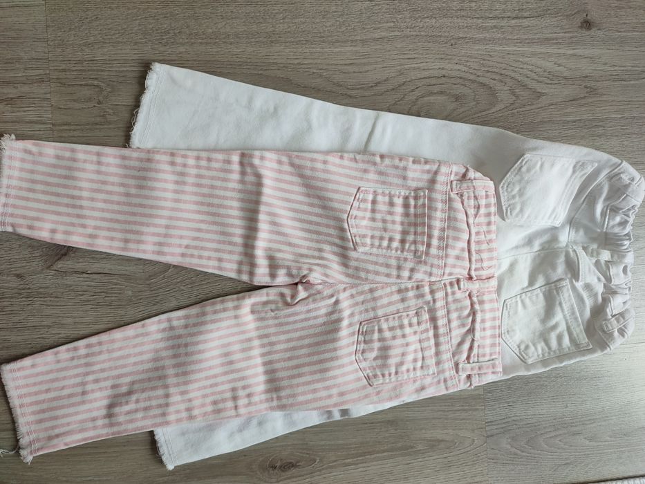 Меки дънки на марката LC Waikiki в размер 86-92см. розови и 92-98 см.