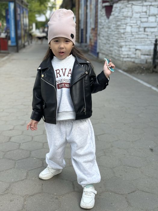 Продам кожаные куртки