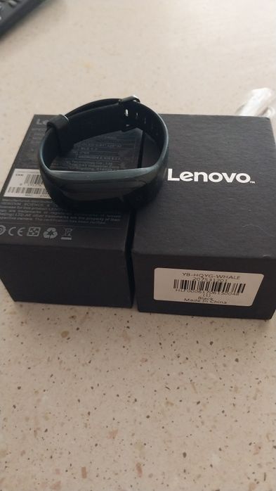 Фитнес браслет Lenovo