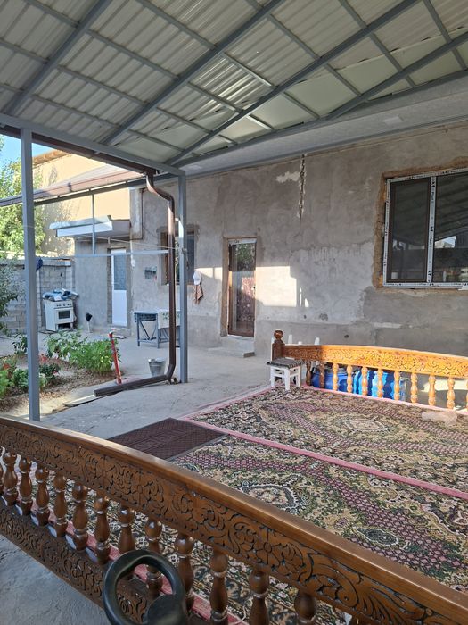 Продается срочно, участок возможно обмен на квартиру в Юнусабаде